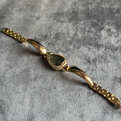 Camille Emerald Watch (Random Color Box Included)