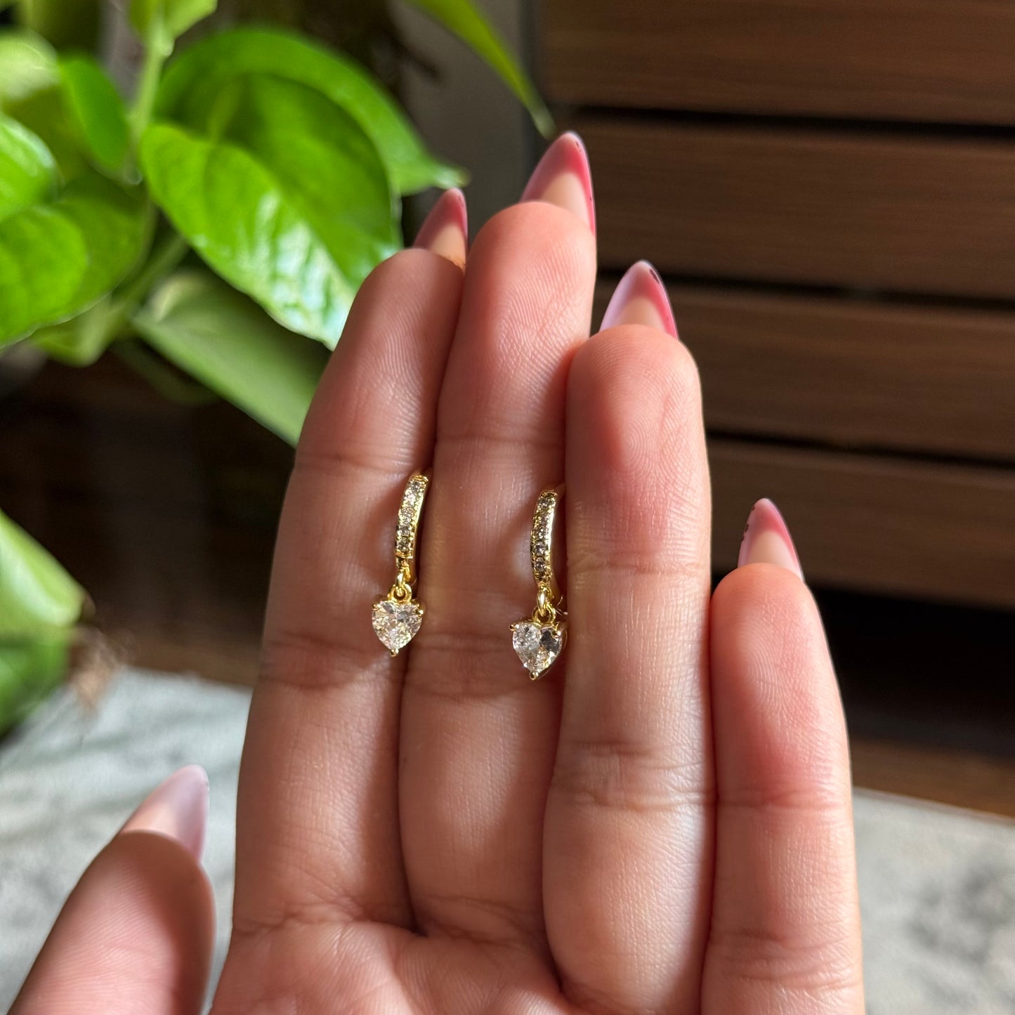 Sweetheart Dangle Hoops
