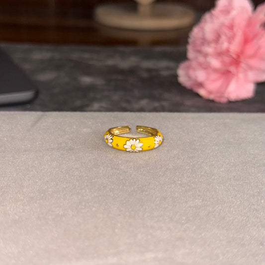Yellow Daisy Ring