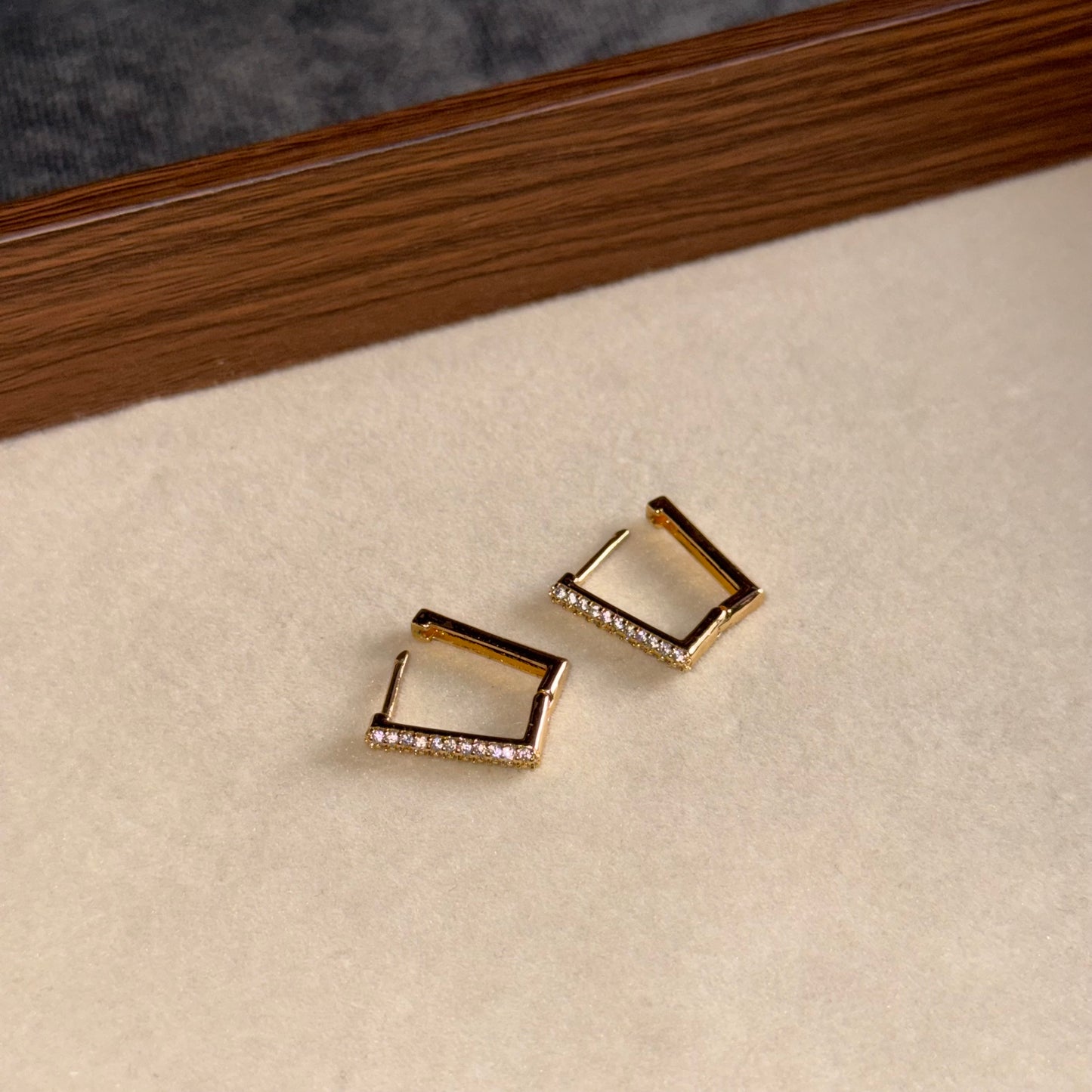 Daily Rectangle Hoops