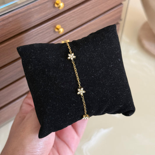 Gardenia Crystal Chain Bracelet