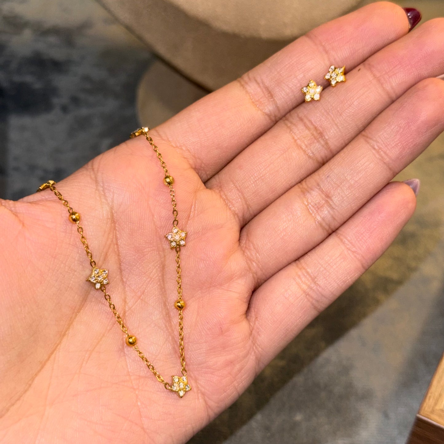 Stella Nova Star Set + Earring Set