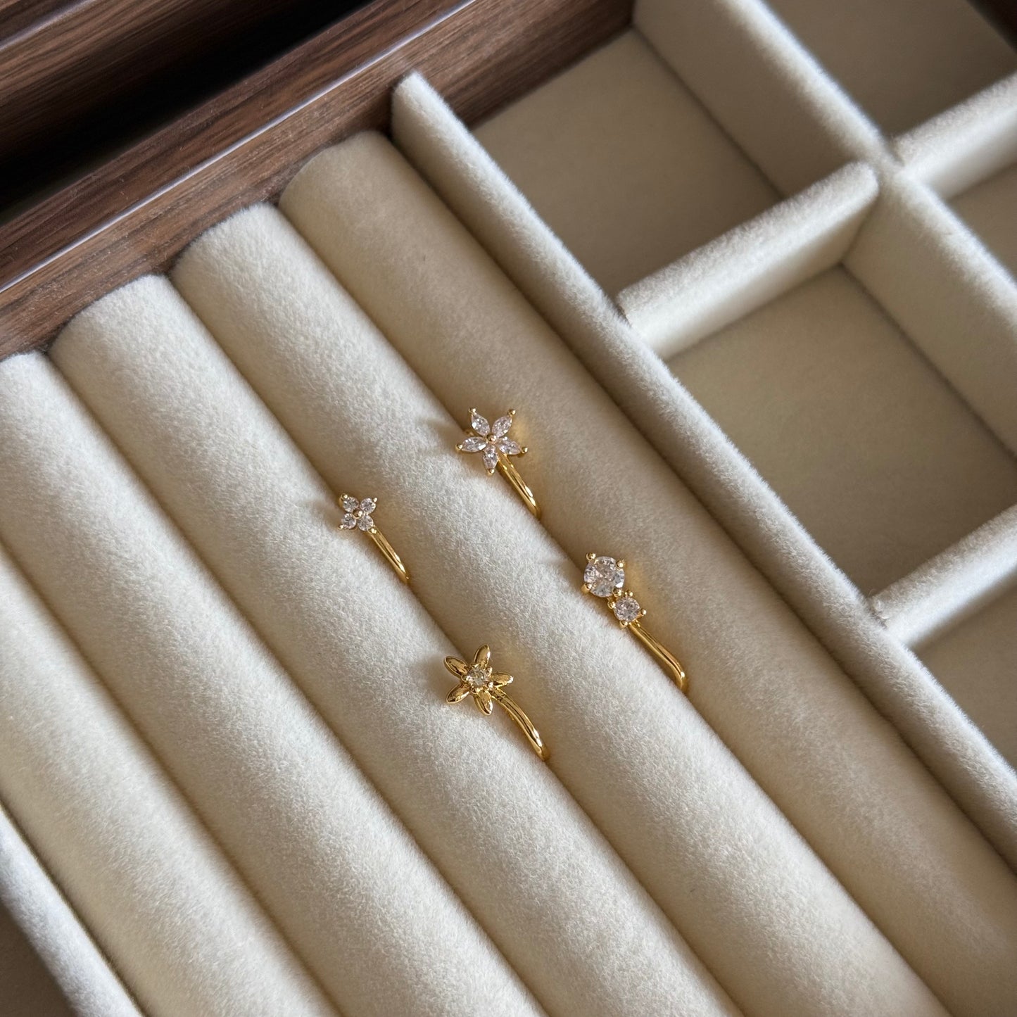 Ocean Breeze Clip-On Nose Pin