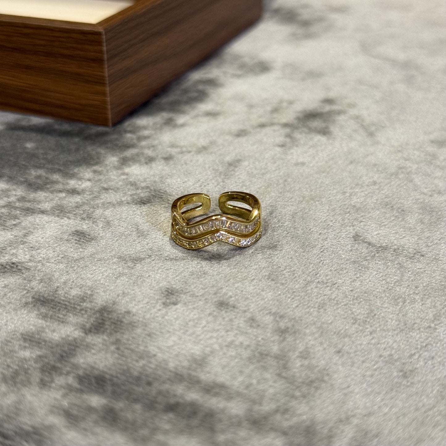 Clear Ripple Wave Ring