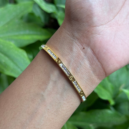 Contemporary Studded Bangle (Thin Wrist)