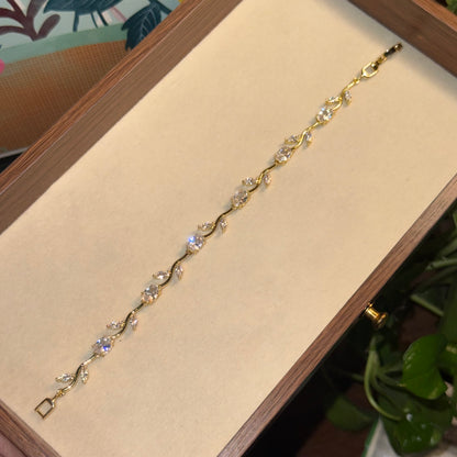 Viral Tulip Bracelet