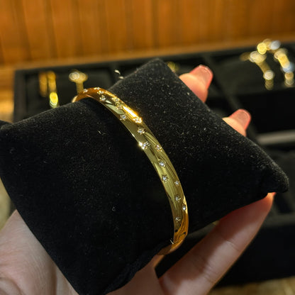 Charlotte Dainty-Studded Bangle