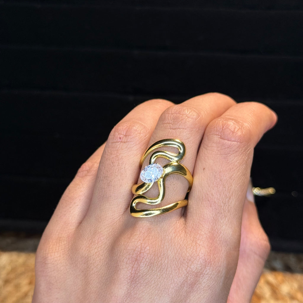Swirl Solitaire Ring HOUSE OF LAILA