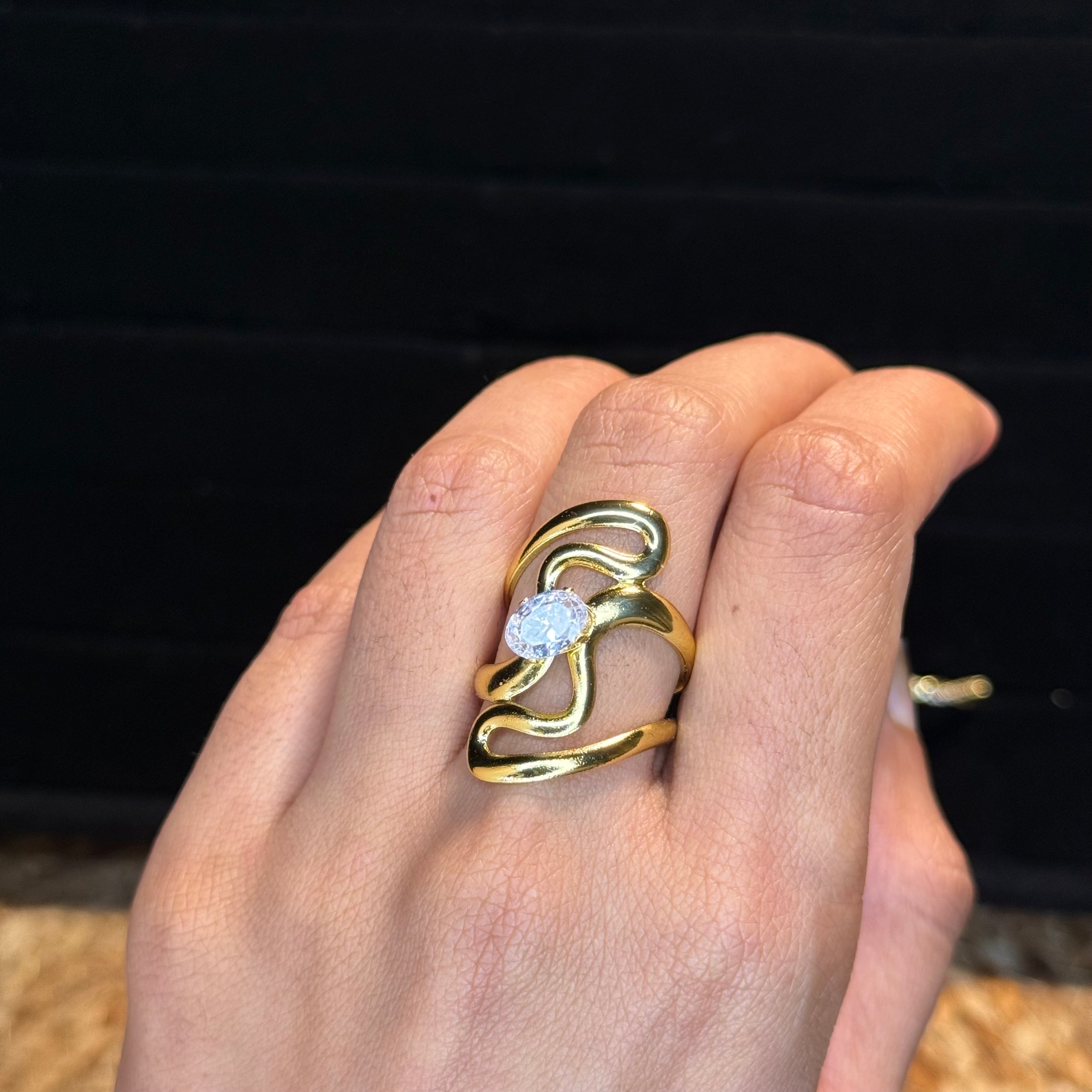 Swirl Solitaire Ring HOUSE OF LAILA