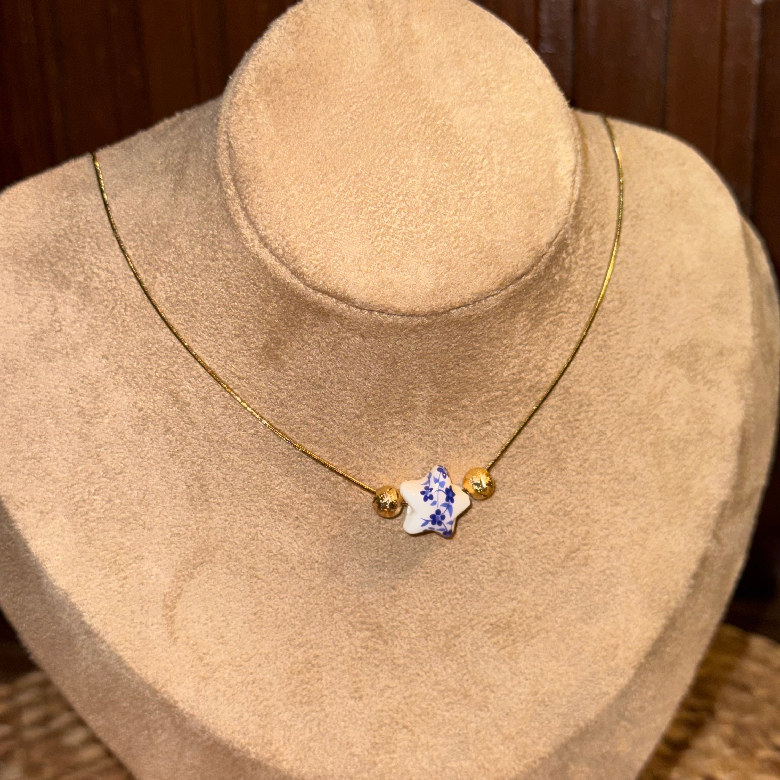 Eloise Pendant Necklace