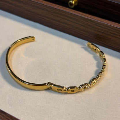Interlinked Sparkle Bangle