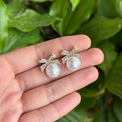 Venus Bow Earrings