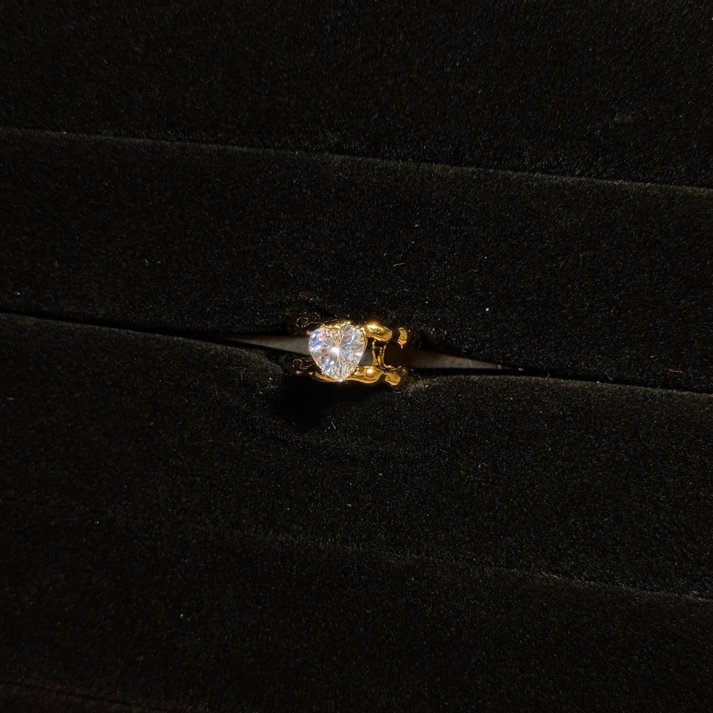 Heart Bubble-Band Solitaire Ring HOUSE OF LAILA