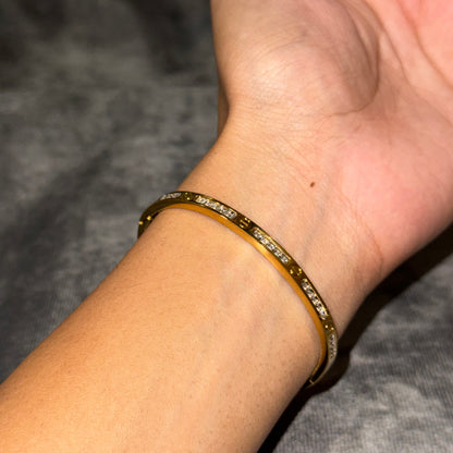 Contemporary Studded Bangle (Thin Wrist)