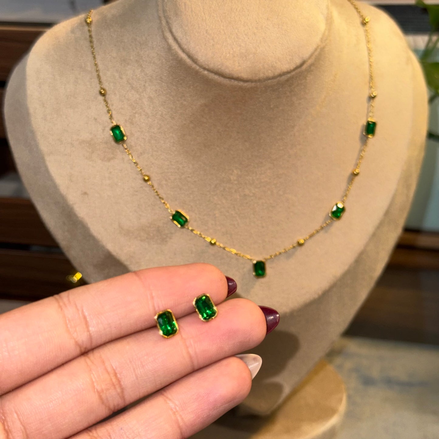 Verdant Quadra Necklace + Earring Set