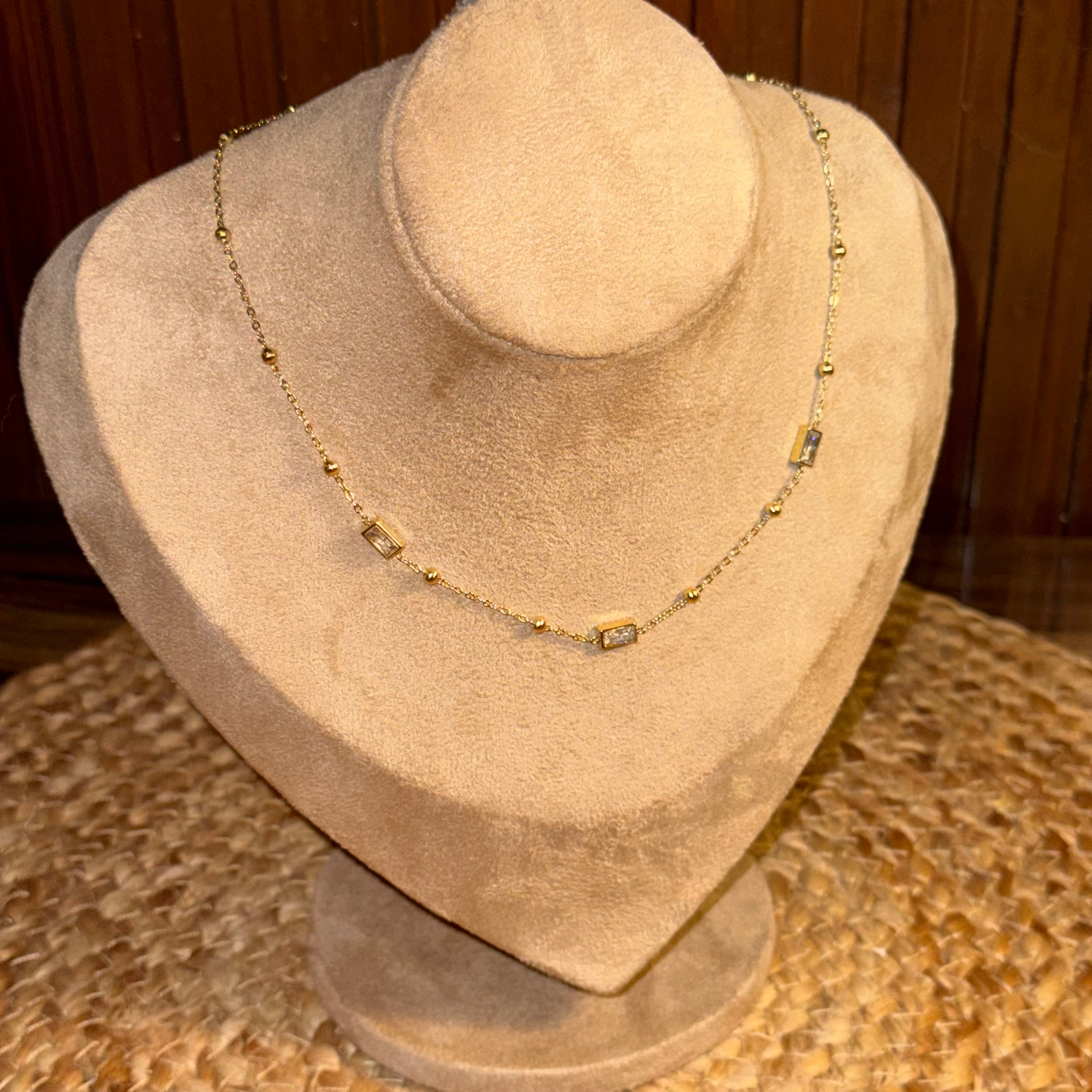 Sarang Effortless Chain