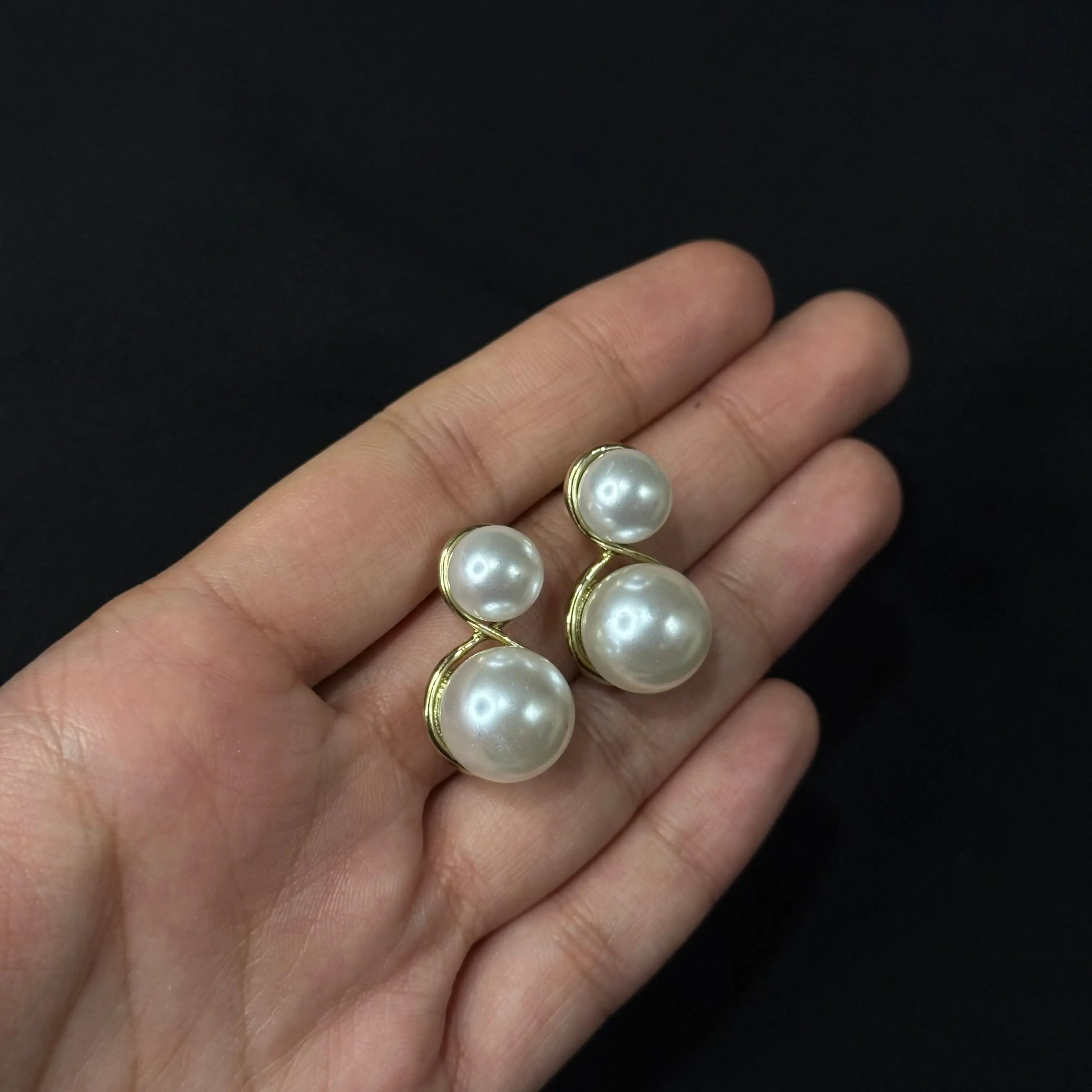 Olivia Classic Studs HOUSE OF LAILA