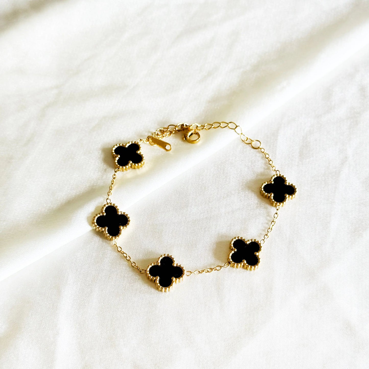 Black Clover Bracelet HOUSE OF LAILA
