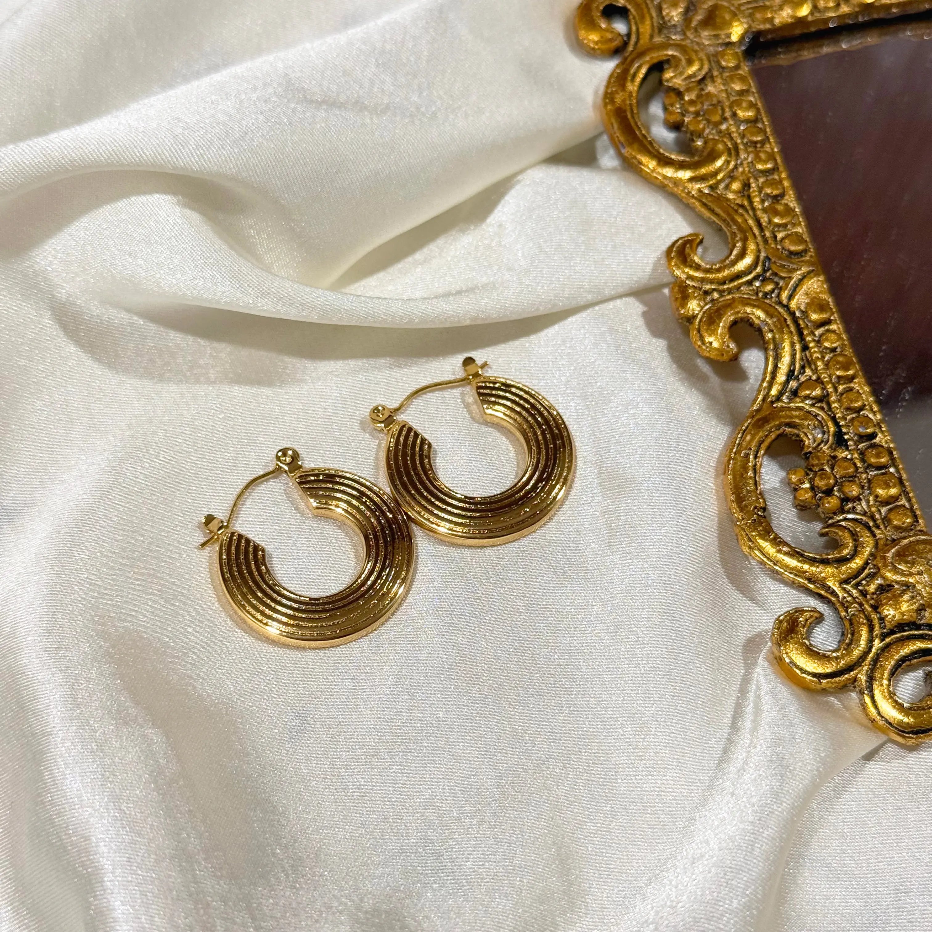 Record Hoops HOUSE OF LAILA