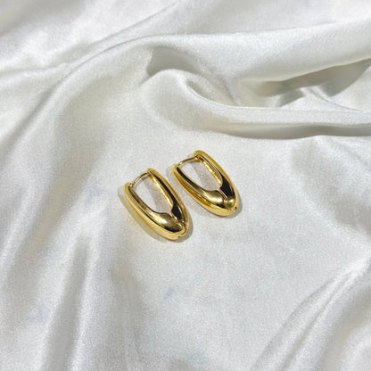 Victoria Long Hoops HOUSE OF LAILA