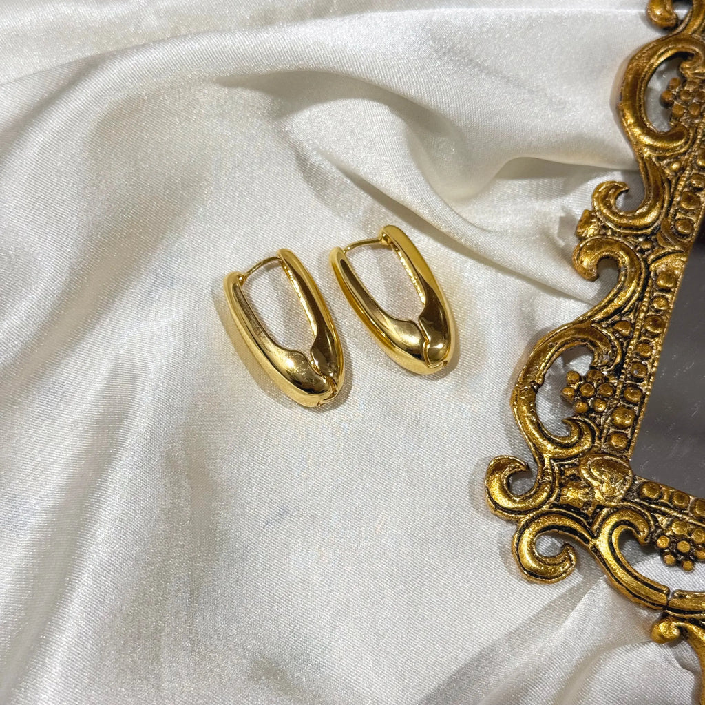 Victoria Long Hoops HOUSE OF LAILA