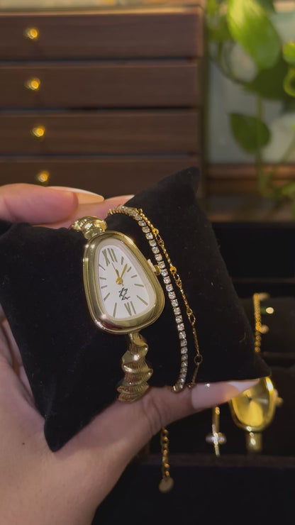 Arya Sculpted Watch (Random Color Box Included)