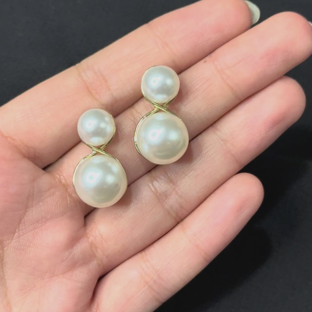 Olivia Classic Studs