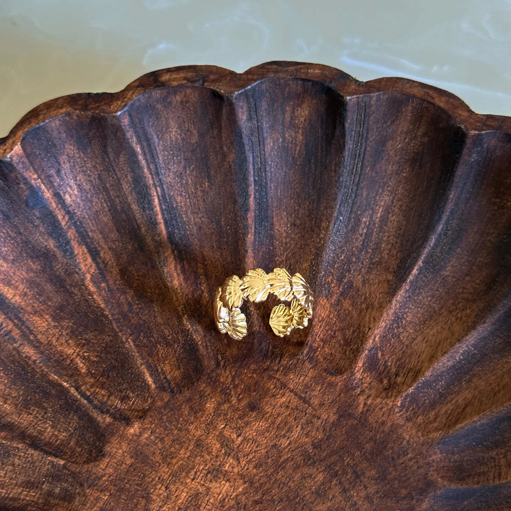 Seashell Ring HOUSE OF LAILA