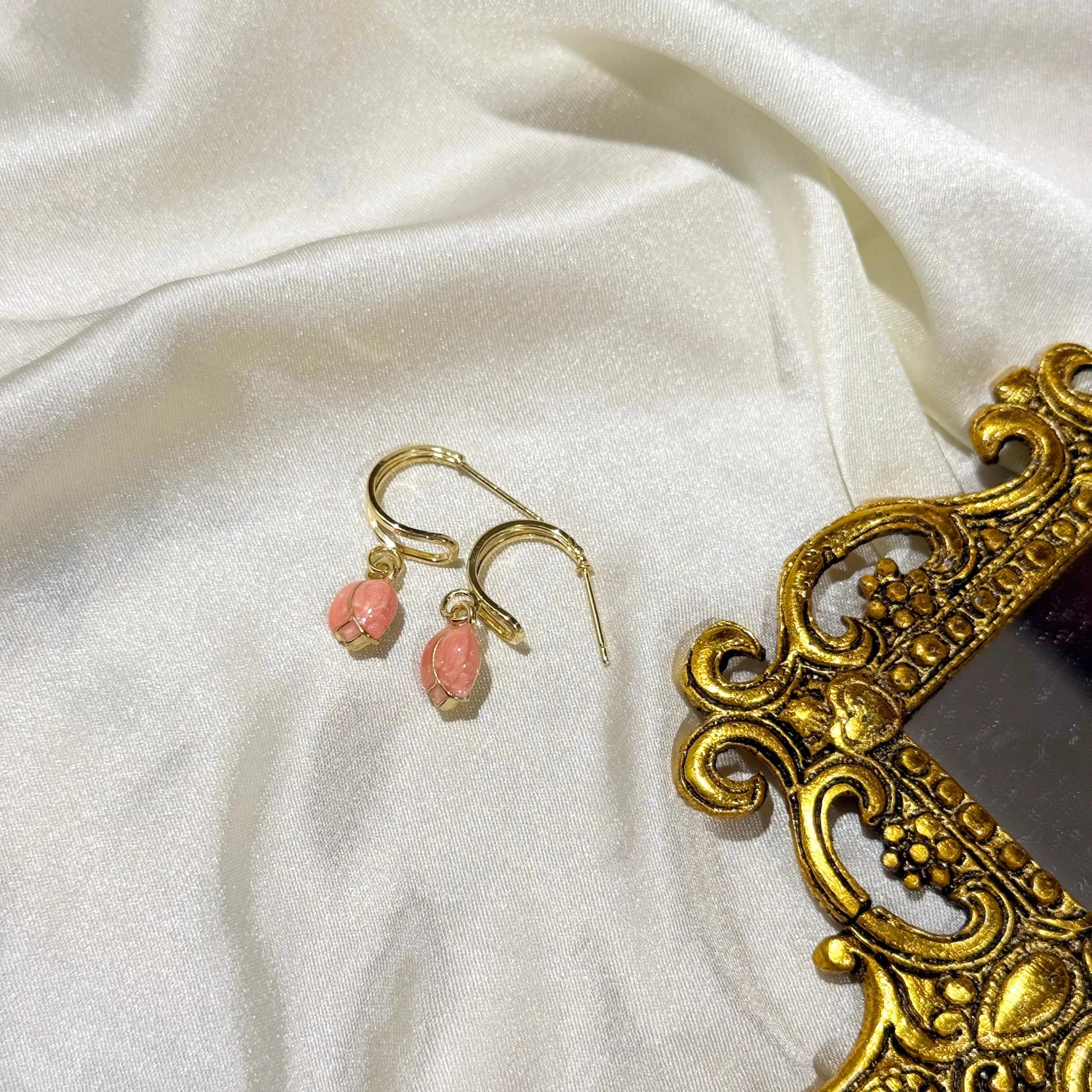 Tulip Hoop Earrings HOUSE OF LAILA