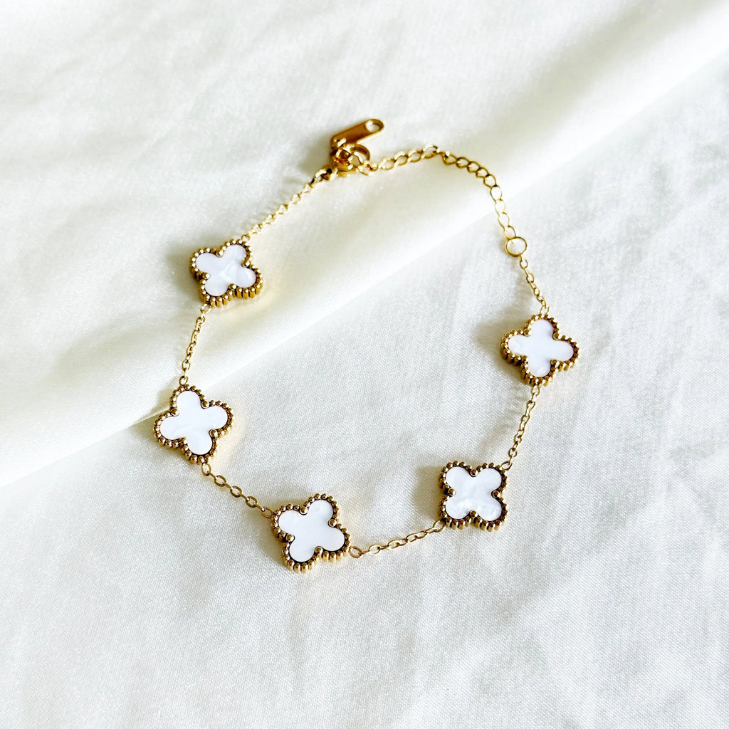 White Clover Bracelet HOUSE OF LAILA